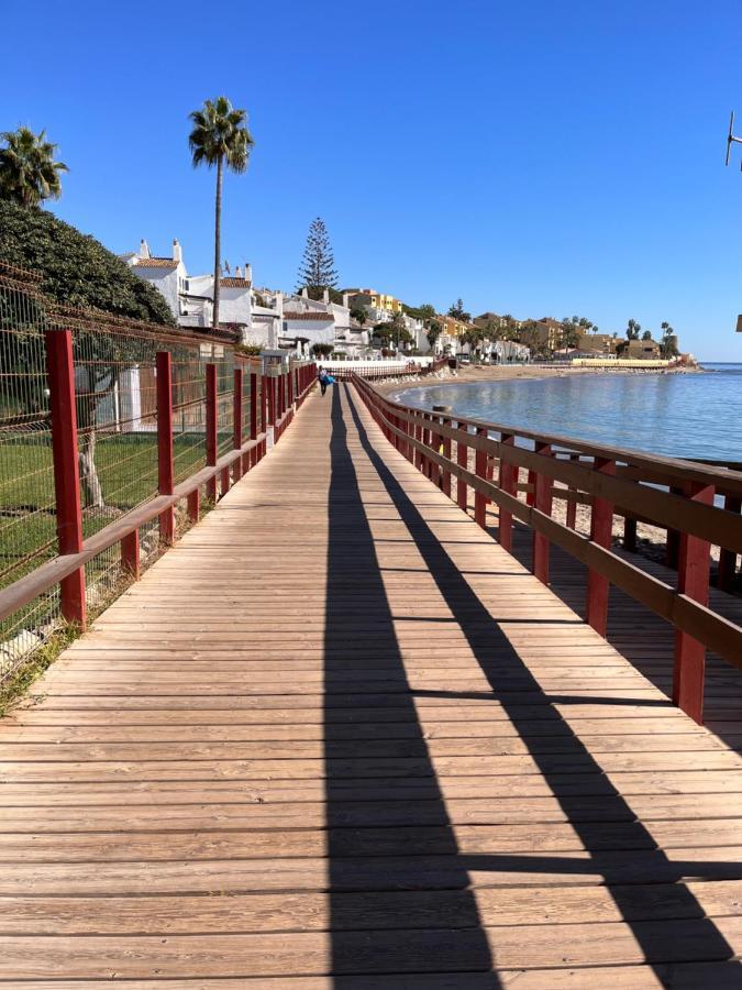 Studio On The Beach Front Malaga Luaran gambar